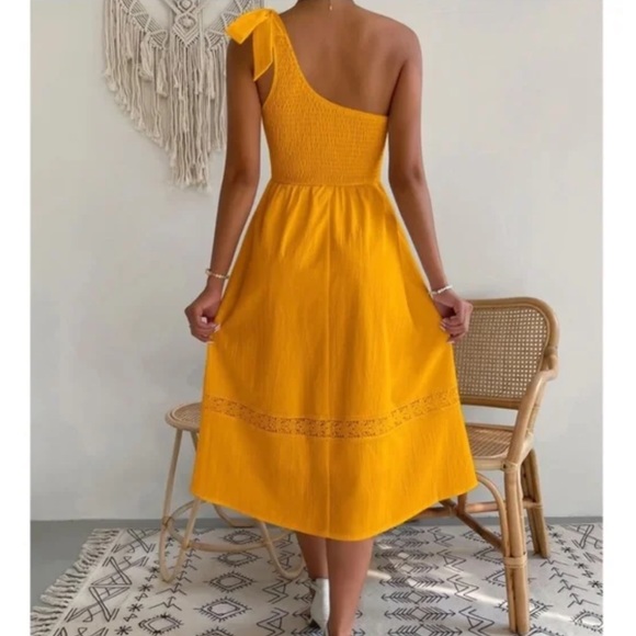 Boho One Shoulder Lace Minimalist Dress - Picture 8 of 8